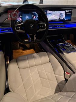 بي ام دبليو الفئة 7